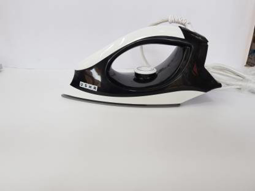 Usha EI 3702 1000 W Dry Iron  (Black & White)